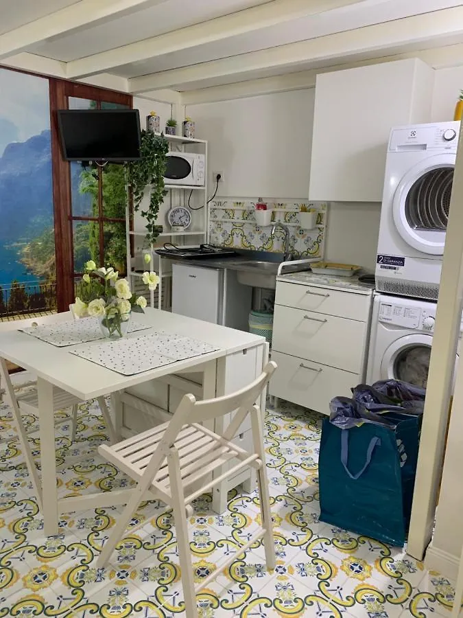 Apartamento Magiuma House Nápoles 0*,